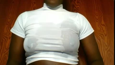 Snapshot of ebony_choco2 chatting on 10/18/25, 09:04 ebony choco2 online show from 10/18/25, 09:04