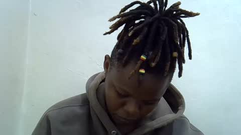 ebony_cuttey30 online show from 04/13/26, 05:02