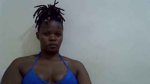 ebony_cuttey30 online show from 04/19/26, 05:29