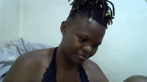 Snapshot of ebony_cuttey30 chatting on 07/13/26, 07:33 ebony_cuttey30 online show from 07/13/26, 07:33
