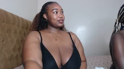 ebony_doll5 online show from 07/12/26, 10:28