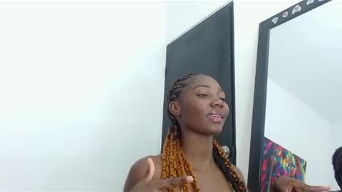 Snapshot of ebony_fantasy_ chatting on 12/07/24, 07:10 Natalia online show from 12/07/24, 07:10