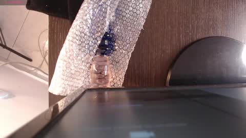 Snapshot of ebony_foxxx chatting on 01/10/26, 03:41 ebony_foxxx online show from 01/10/26, 03:41