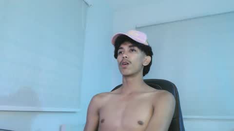 ebony_fuckboy online show from 11/03/25, 08:21