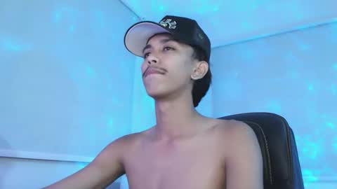 ebony_fuckboy online show from 11/10/25, 08:08