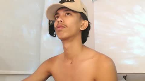 ebony_fuckboy online show from 11/27/25, 07:49