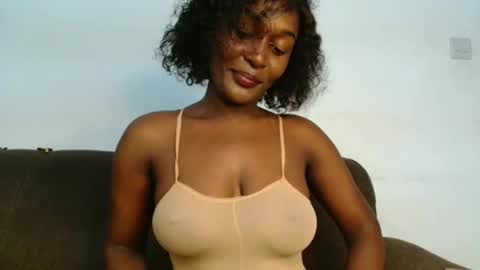 Snapshot of ebony_ghoddes chatting on 09/10/25, 09:53 ebony online show from 09/10/25, 09:53