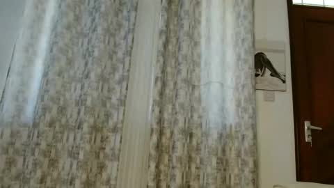 ebony online show from 11/17/25, 09:37