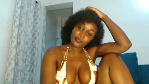 Snapshot of ebony_ghoddes chatting on 06/11/26, 11:03 ebony online show from 06/11/26, 11:03
