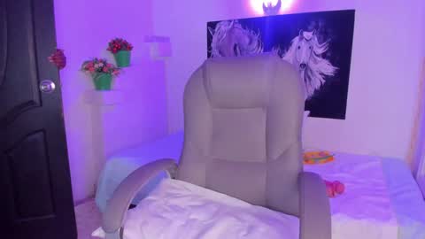 ebony_katterin online show from 01/21/25, 07:39