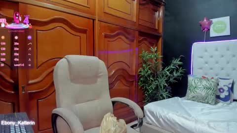 ebony_katterin online show from 02/26/26, 10:58