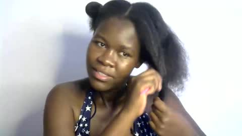 ebony_lynne online show from 04/30/26, 09:04