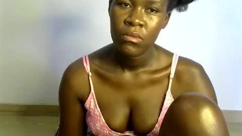 ebony_lynne online show from 05/02/26, 09:31