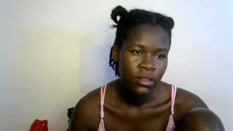 ebony_lynne online show from 06/12/26, 09:30