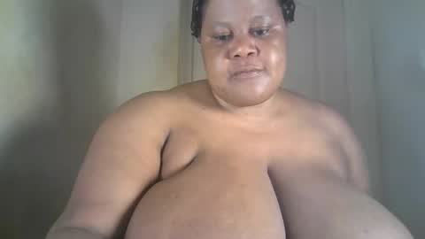 ebony_magixs online show from 10/04/25, 01:47