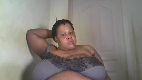 ebony_magixs online show from 10/17/25, 03:20