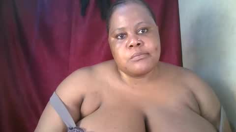 ebony_magixs online show from 10/29/25, 07:15