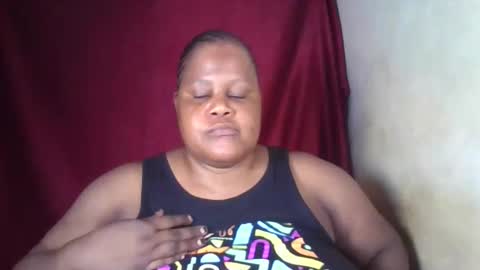 ebony_magixs online show from 12/14/25, 10:20