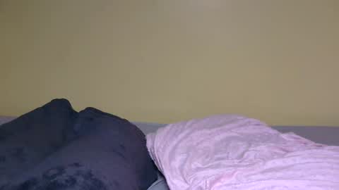 Snapshot of ebony_meganne chatting on 07/11/26, 11:06 meganne online show from 07/11/26, 11:06