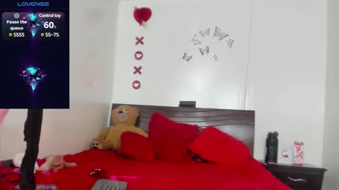 Snapshot of ebony_mine47 chatting on 12/28/24, 10:14 Ebony Mine online show from 12/28/24, 10:14