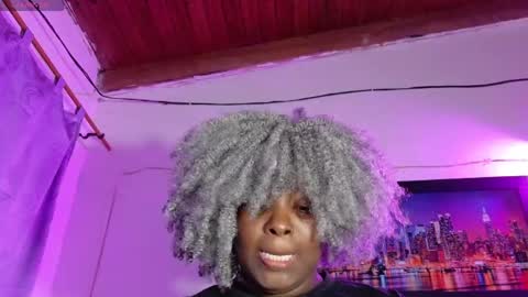 Snapshot of ebony_neighbormoans chatting on 05/23/26, 03:12 LINA online show from 05/23/26, 03:12