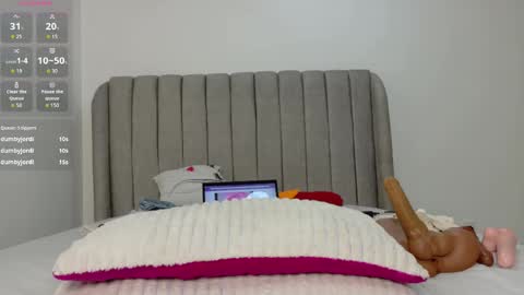 ebony_pearl69 online show from 04/09/26, 06:19