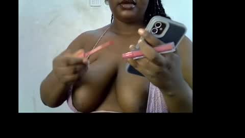 Snapshot of ebony_plumx12 chatting on 04/25/26, 07:44 Prisy online show from 04/25/26, 07:44