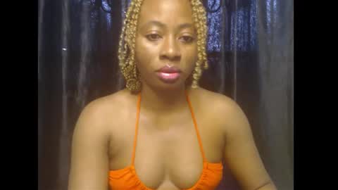 Queen online show from 03/25/26, 07:58