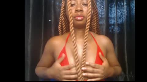 Snapshot of ebony_queenx chatting on 04/26/26, 10:24 Queen online show from 04/26/26, 10:24