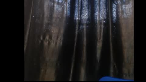 Snapshot of ebony_queenx chatting on 05/05/26, 09:17 Queen online show from 05/05/26, 09:17