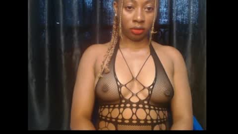 Snapshot of ebony_queenx chatting on 06/22/26, 09:17 Queen online show from 06/22/26, 09:17