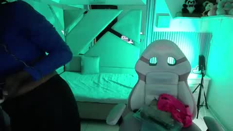 ebony_rizon online show from 04/06/26, 01:01