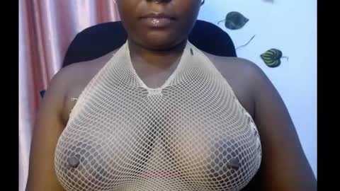 Snapshot of ebony_sexy_queen chatting on 09/22/25, 09:28 Racheal online show from 09/22/25, 09:28