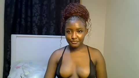 Snapshot of ebonybarbieee chatting on 07/09/26, 08:02 Barbie online show from 07/09/26, 08:02