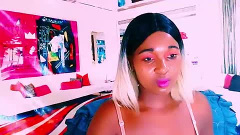 Tamia online show from 02/11/25, 09:35