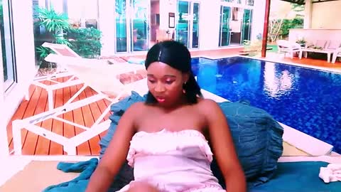 Tamia online show from 02/15/25, 01:10