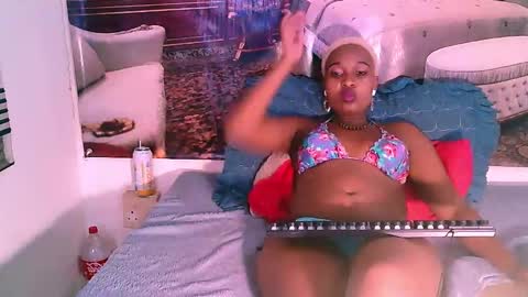 Tamia online show from 03/11/25, 10:07