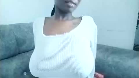 Ebony Melanie online show from 03/04/25, 10:46