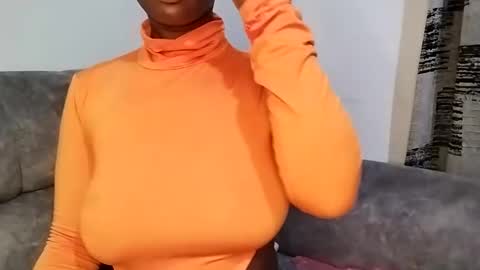 Ebony Melanie online show from 03/10/25, 01:12