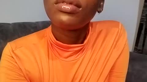 Ebony Melanie online show from 03/10/25, 10:24