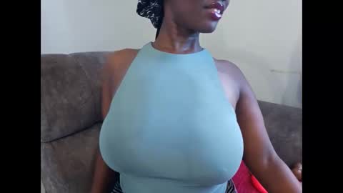Ebony Melanie online show from 10/06/25, 12:24