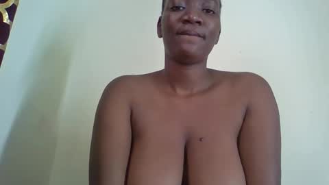 Snapshot of ebonycreamy2025 chatting on 03/02/26, 11:06 ebonycreamy2025 online show from 03/02/26, 11:06