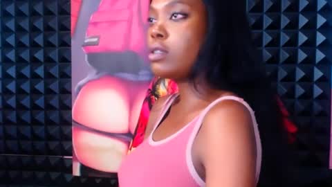 Snapshot of ebonydivaxx chatting on 02/19/25, 10:12 kimberley online show from 02/19/25, 10:12