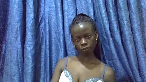 ebonydol2 online show from 03/06/25, 04:28