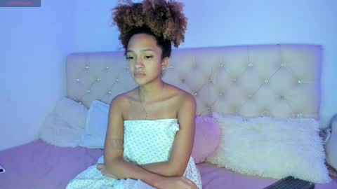 Snapshot of ebonygoddes03 chatting on 05/13/26, 08:06 Queen Ebony online show from 05/13/26, 08:06