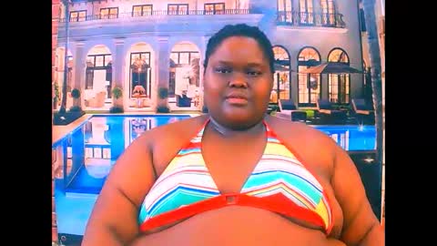 Snapshot of ebonyhotbuns4u2luv chatting on 06/09/26, 06:41 ebonyhotbuns4u2luv online show from 06/09/26, 06:41
