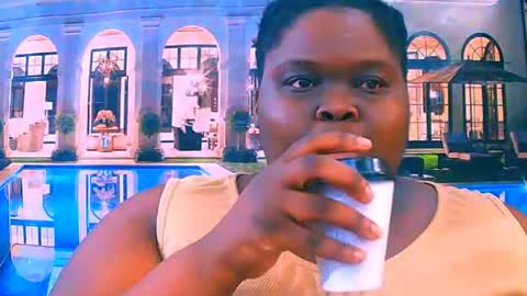 Snapshot of ebonyhotbuns4u2luv chatting on 07/07/26, 07:34 ebonyhotbuns4u2luv online show from 07/07/26, 07:34