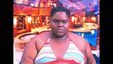 Snapshot of ebonyhotbuns4u2luv chatting on 07/07/26, 07:40 ebonyhotbuns4u2luv online show from 07/07/26, 07:40