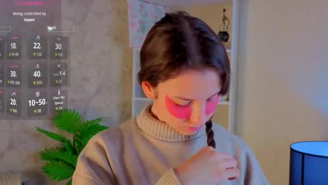 Snapshot of ebonyleibenstein chatting on 12/03/25, 03:14 Milly online show from 12/03/25, 03:14