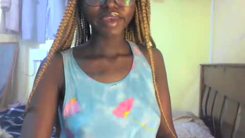 Ebonymuse2 online show from 04/30/26, 09:30